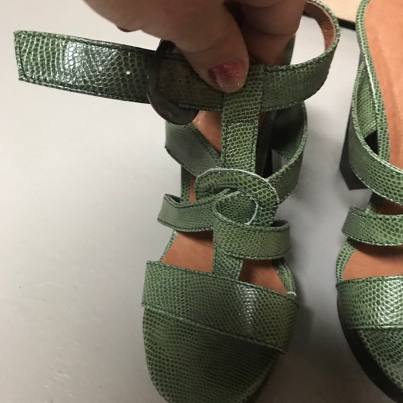 Colin Stuart size 7 heels - Picture 2 of 6